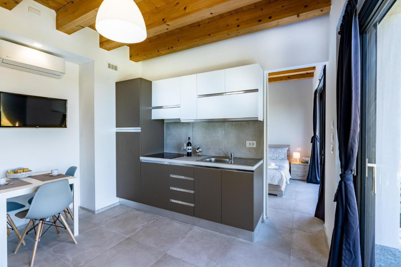 Casa Tina Holiday Home Diano d'Alba Bagian luar foto
