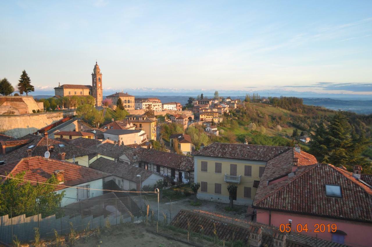 Casa Tina Holiday Home Diano d'Alba Bagian luar foto